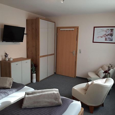 Ferienwohnung Am Kapellenberg - Am Rande Des Nationalparks Schwarzwald バート・ペーターシュタル・グリースバッハ エクステリア 写真